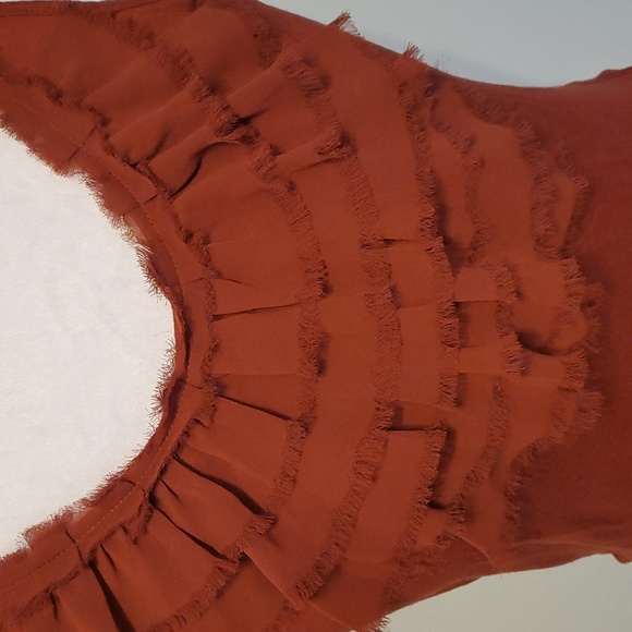 Rust Ruffle tank top - Picture 2 of 7